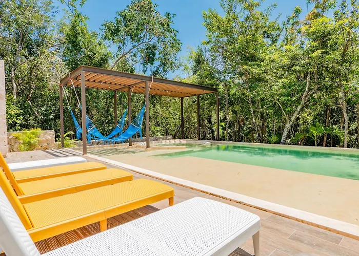 Casa Jaguar Xpu Ha